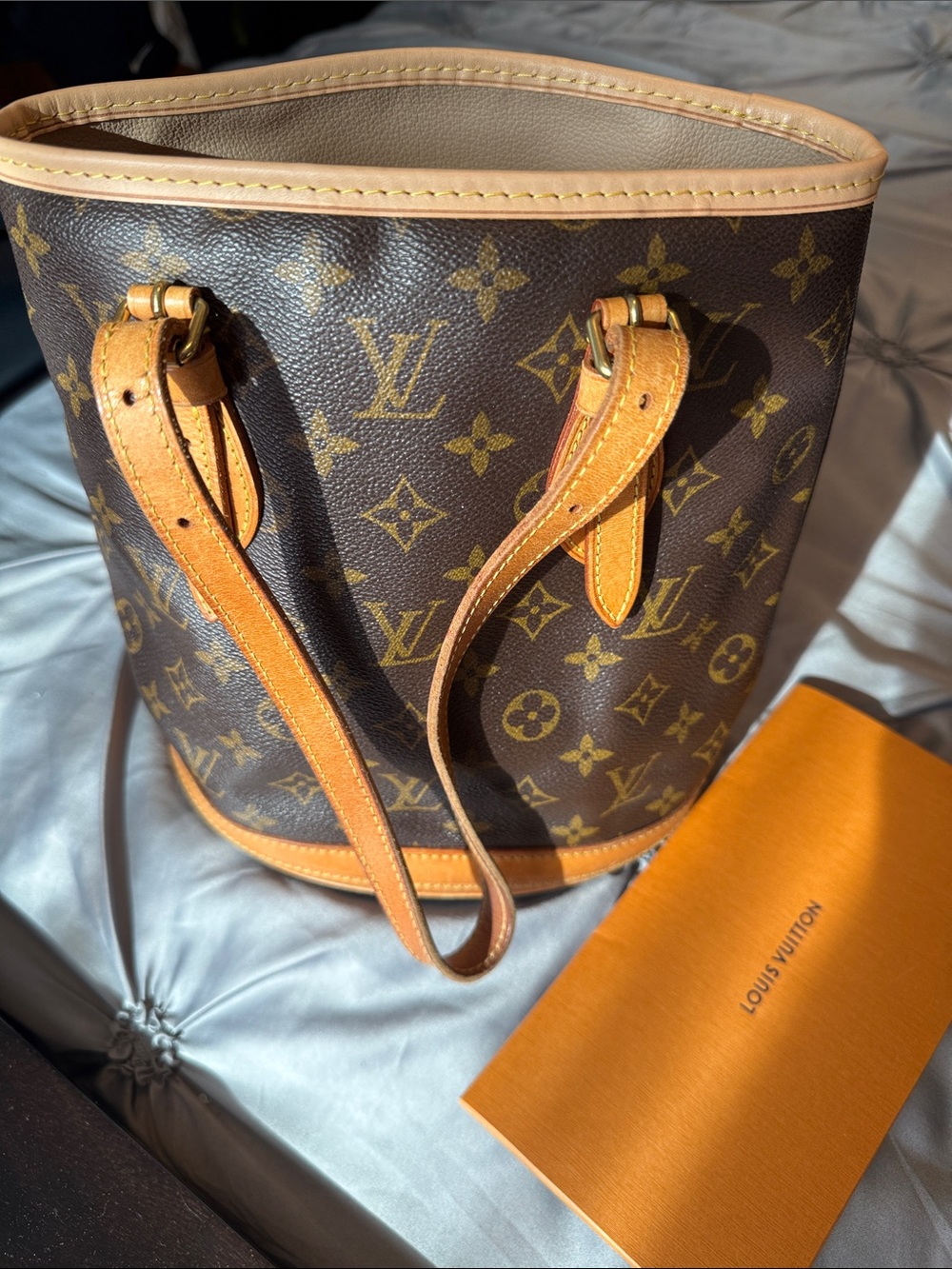 Louis Vuitton Monogram Bucket Bag in Brown and Vachetta Tan